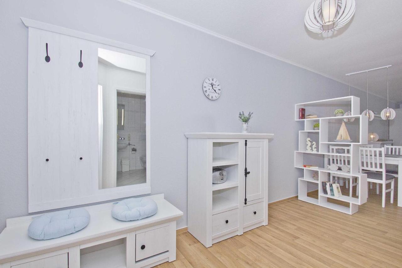 Ferienwohnung Mit Balkon, Gratis Nutzung Vom Ahoi Erlebnisbad Und Sauna In Sellin - Haus Strandeck Fewo 19 เกอเรน ภายนอก รูปภาพ